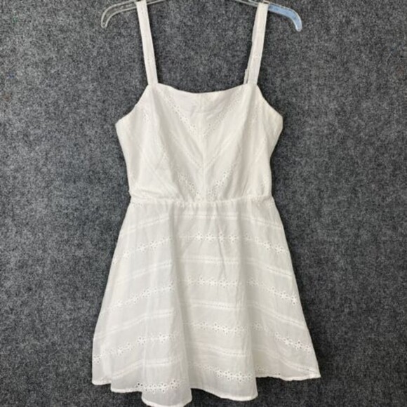 Three Pink Hearts Sundress Women Small NWT Fit & Flare White Eyelet Back Keyhole - Picture 1 of 12
